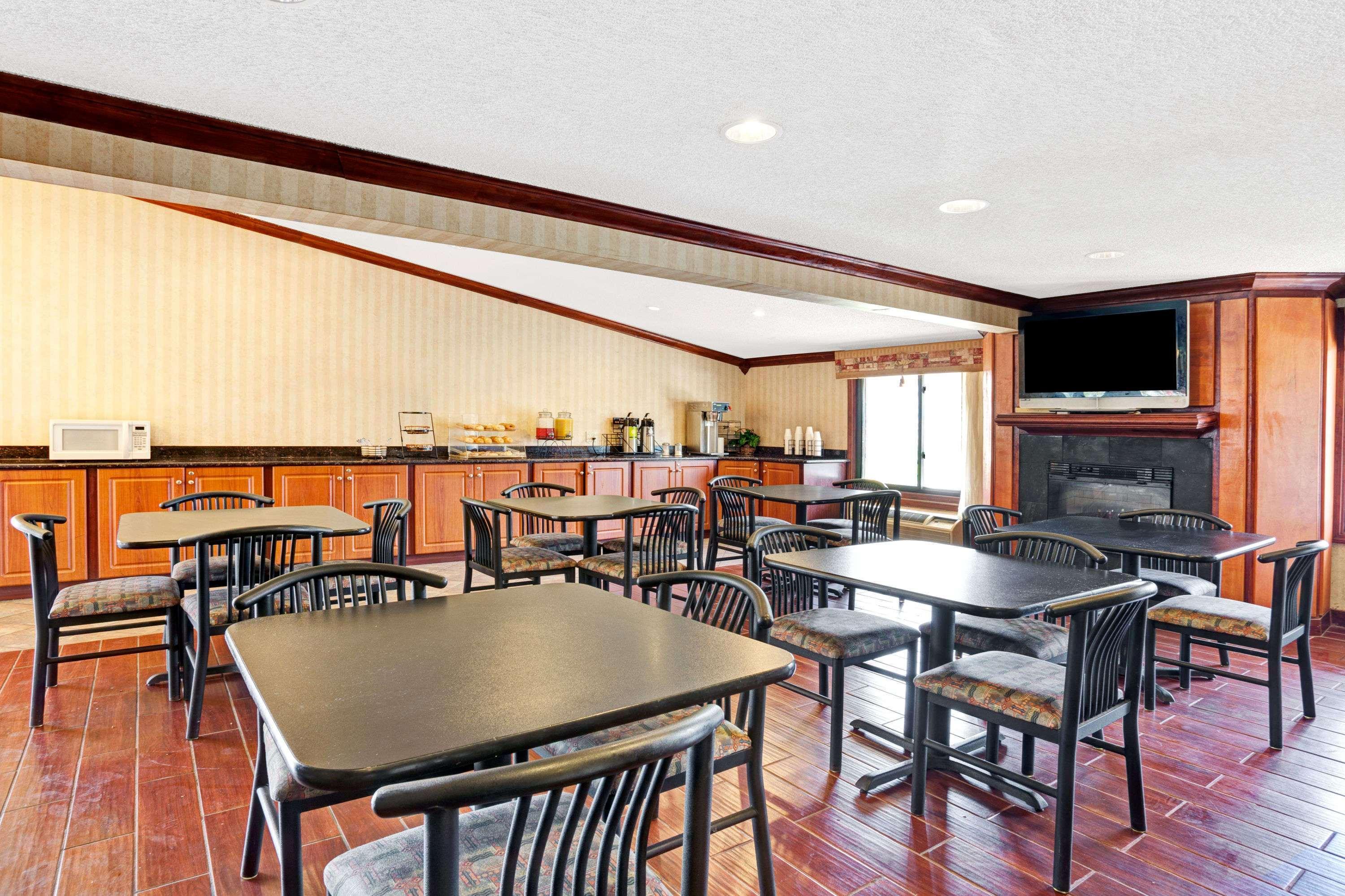 Knights Inn - Madison Heights Exterior foto
